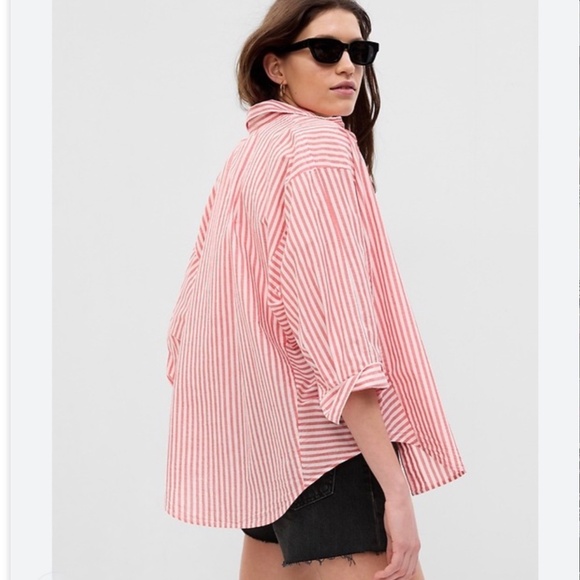 Gap Striped Oversized Button Down Size Medium - Picture 1 of 10